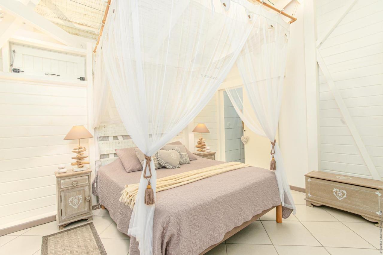 לה טרואז אילט Bungalow Vanille Pacane - Vue Mer Avec Spa Prive מראה חיצוני תמונה